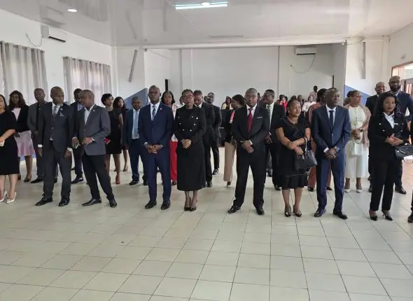 REITOR DA UNIVERSIDADE LICUNGO EMPOSSA NOVOS DIRIGENTES PARA DIRECÇÕES E DEPARTAMENTOS