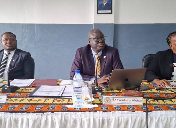 Gestores da Universidade Licungo Partilham Suas Linhas de Acção em Reunião do Conselho de Directores